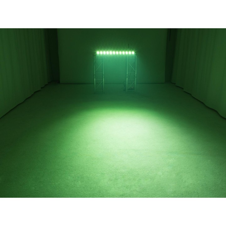 Eurolite - LED BAR-12 QCL RGB+UV Bar