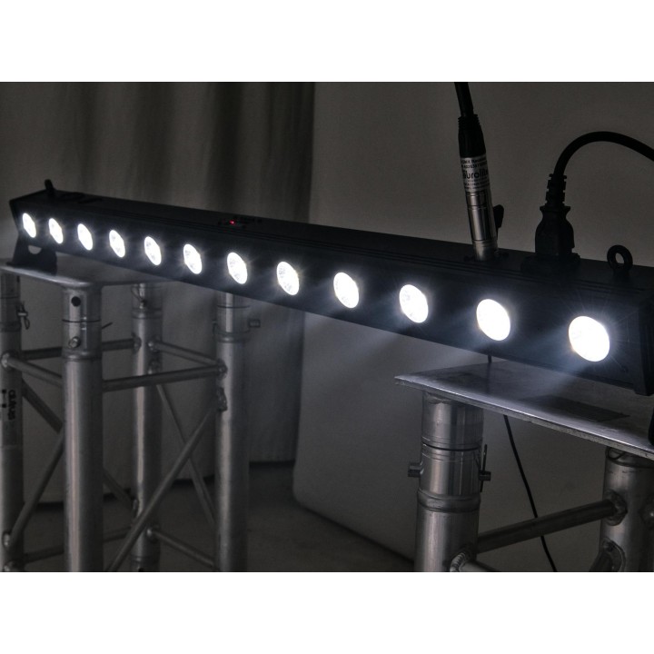 Eurolite - LED BAR-12 QCL RGB+UV Bar