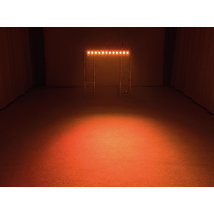 Eurolite - LED BAR-12 QCL RGBW Bar
