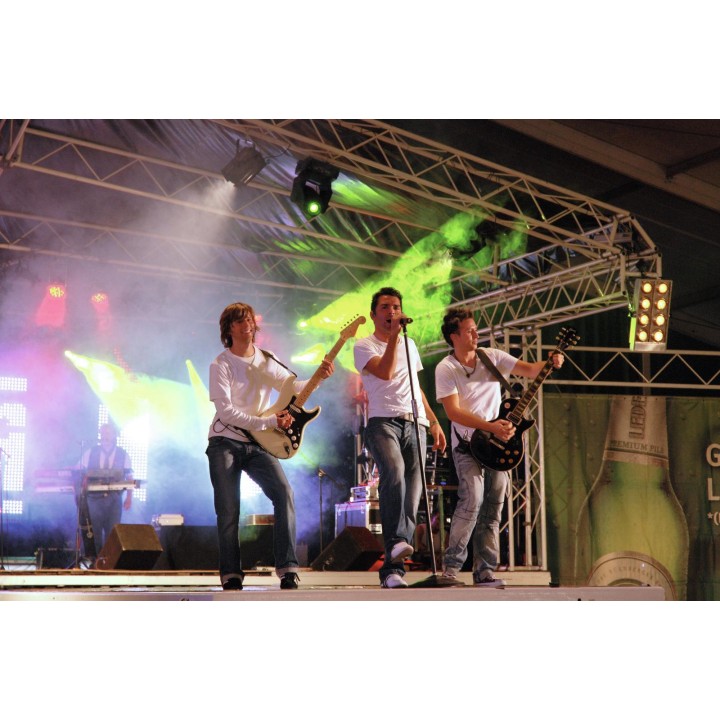 Eurolite - Theatre Spot 300/500 Fresnel bk