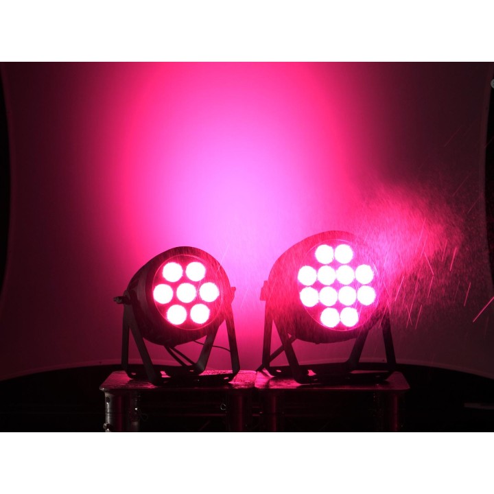 Eurolite - LED IP PAR 7x8W QCL spot