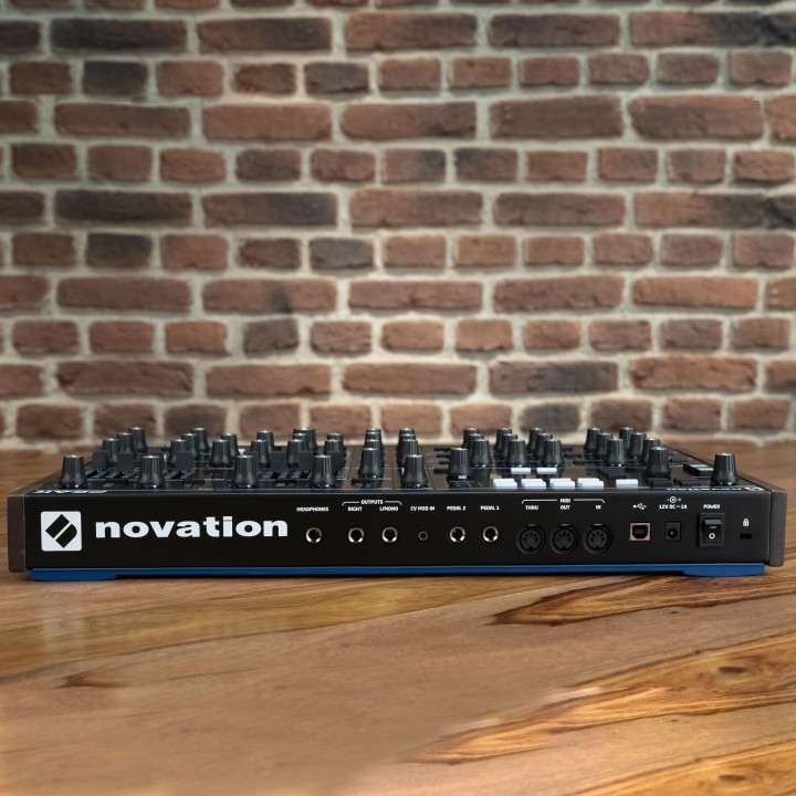 Novation - PEAK