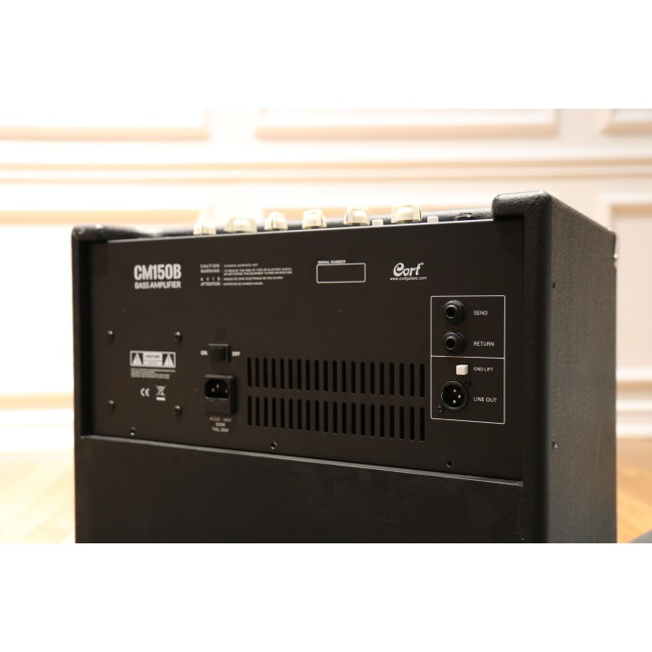 Cort - CM150B BASS AMP