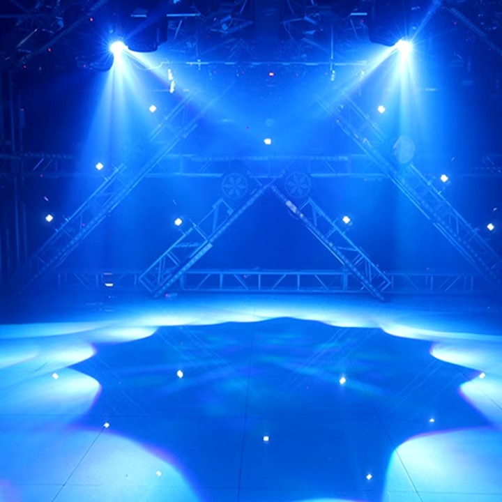 Gunner Smoke - DJ Bee eye 2in1