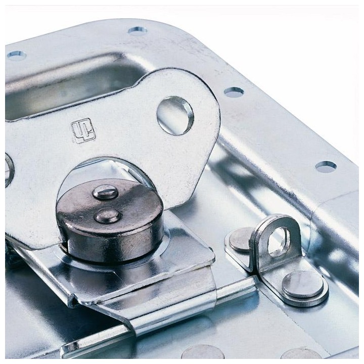 Adam Hall - 17290SP - Trave para bastidor | Z-Bombilla