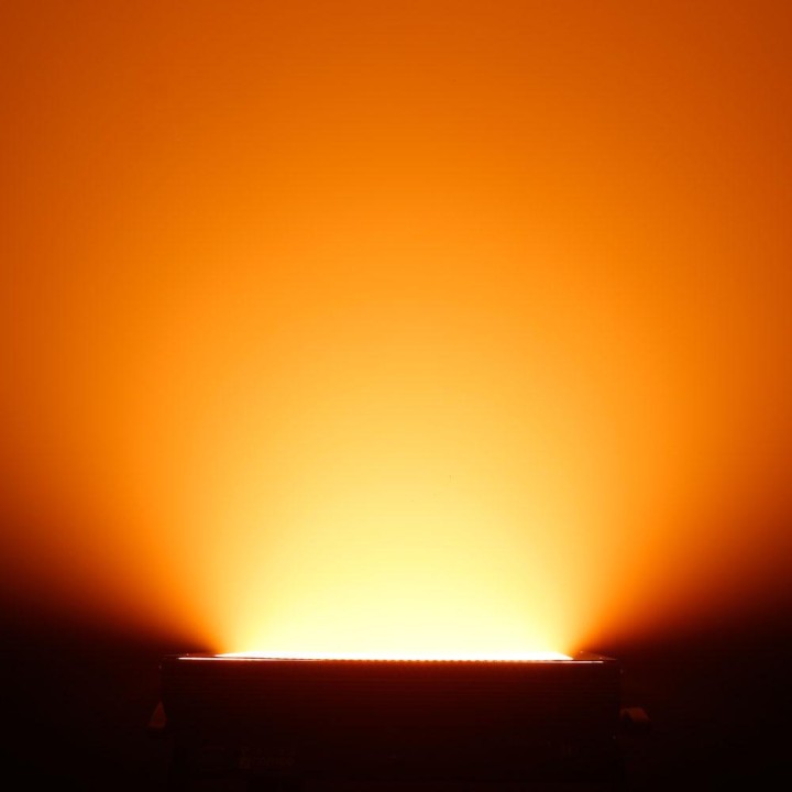 Cameo - CLTW600RGB - Flash / Estrobo | Z-Bombilla