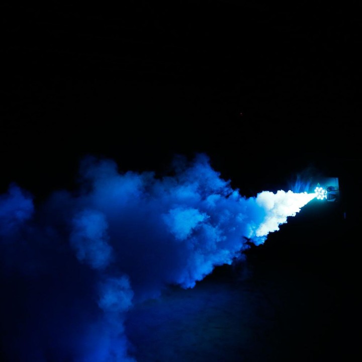 Cameo - CLSW2000 - Máquina de Fumo | Z-Bombilla