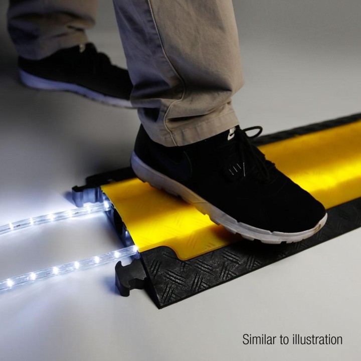 Defender - 85601LUX - Pasacables | Z-Bombilla