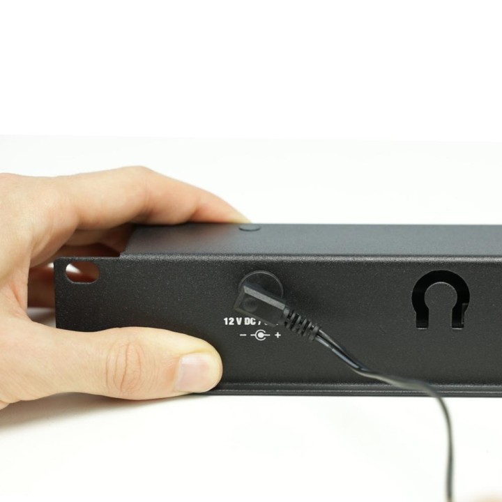 Adam Hall - 87451 SMART C - Luce per Rack | Z-Bombilla