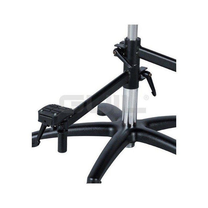 Guil - SL-51 - Stool | Z-Bombilla