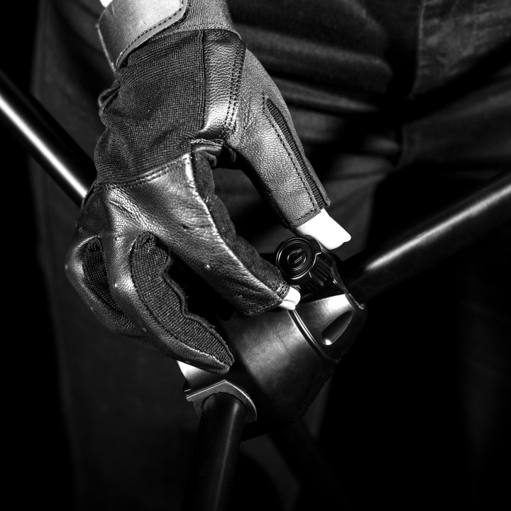 Gravity - TMS 4321 B - Piedi Micro | Z-Bombilla