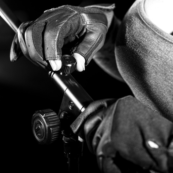 Gravity - TMS 4322 B - Peu de Micro | Z-Bombilla