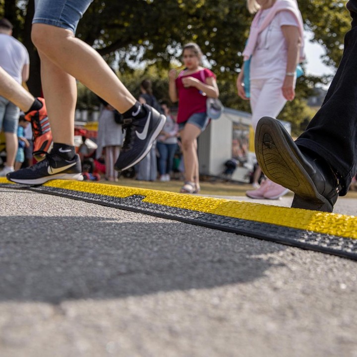 Defender - MICRO 2 - Cable Protectors | Z-Bombilla