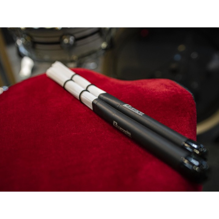 Dimavery - DT-120 Drum Throne Saddle - Selle | Z-Bombilla