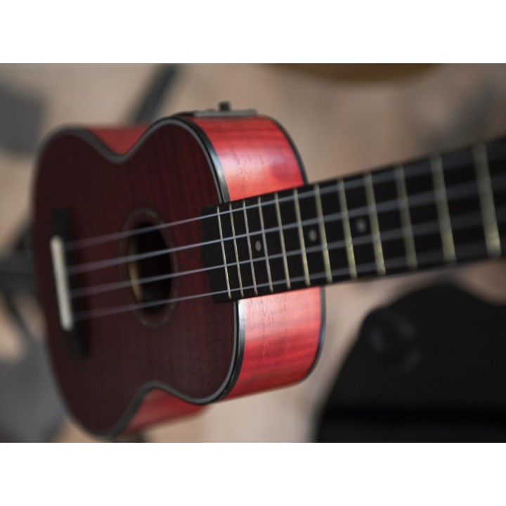 Dimavery - UK-100 Soprano ukulele, flamed red - Ukelele | Z-Bombilla
