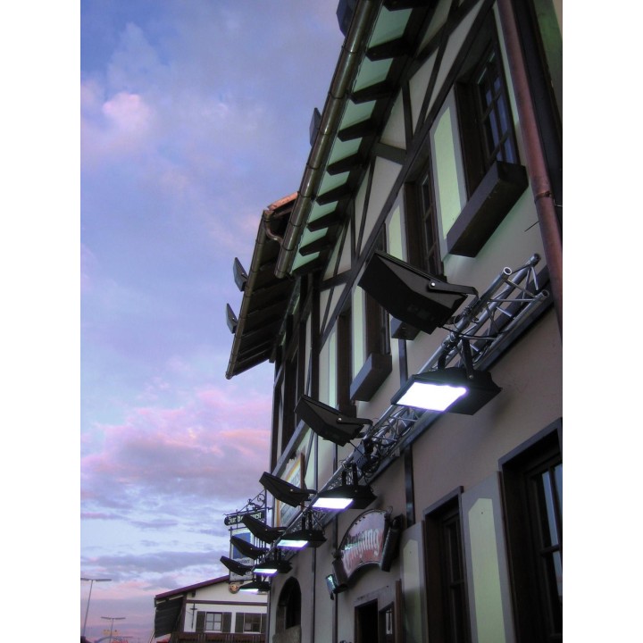 Eurolite - Outdoor Spot 150W WFL silver A